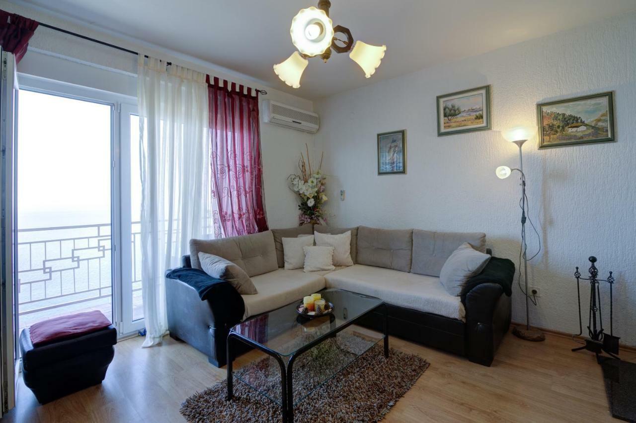 Apartment Luca Senj  Esterno foto
